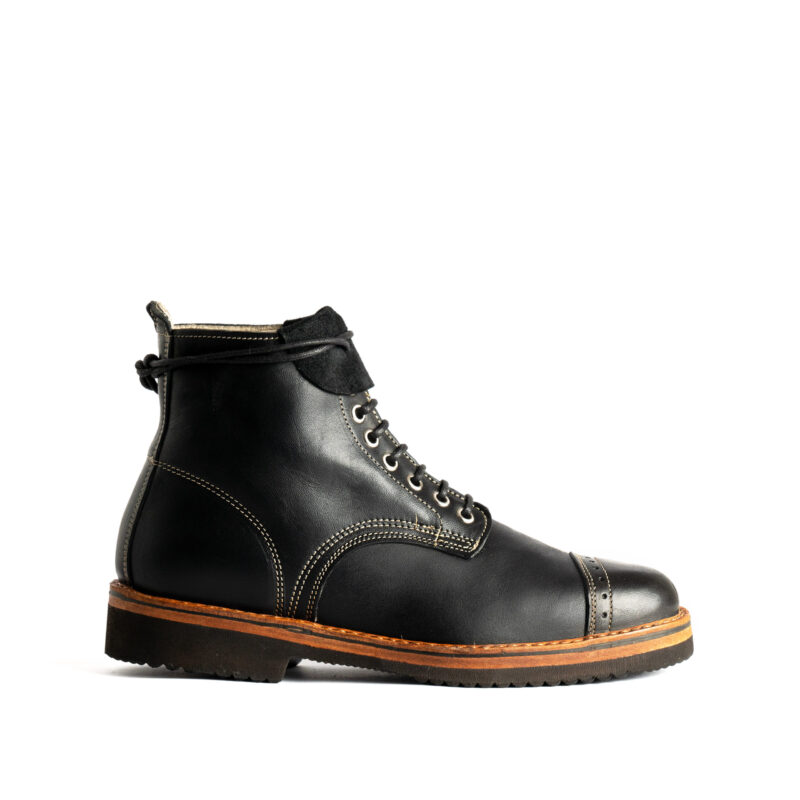 Cosingius modello Bootinus nero