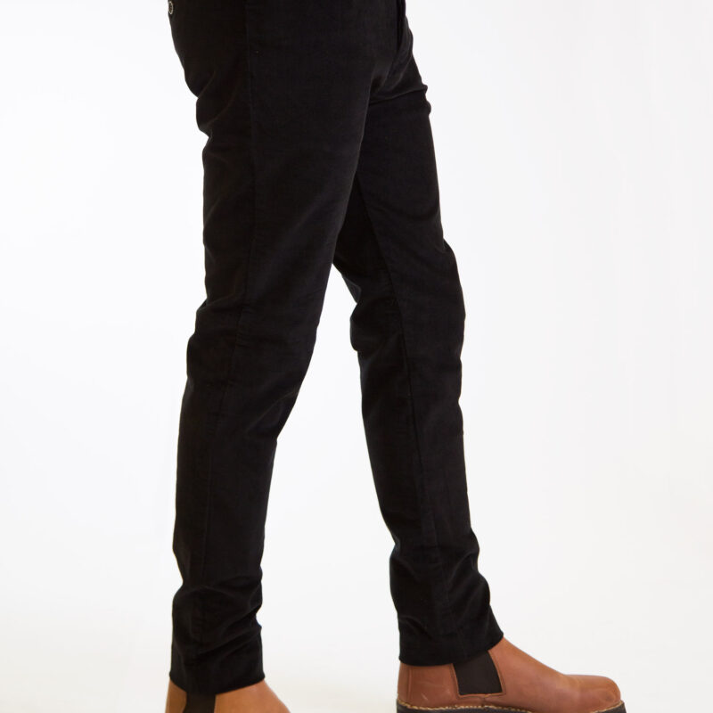 pantaloni-sardi-velluto-liscio-elasticizzato