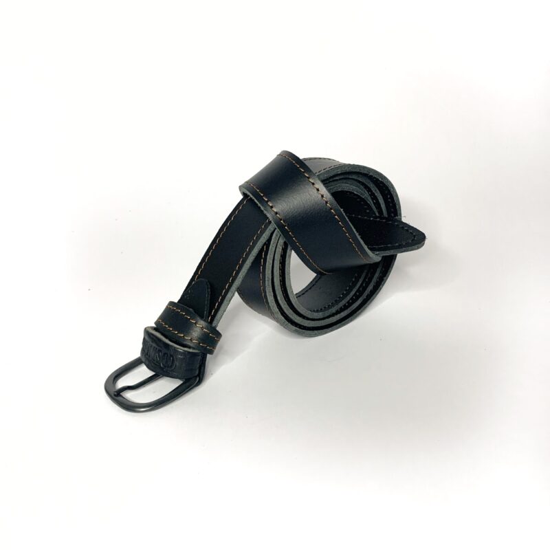 cintura-pelle-cuciture-ruggine