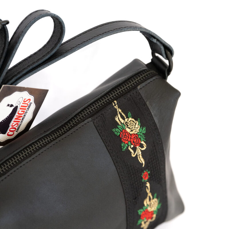 Borsa a tracolla in pelle con broccato filo dorato